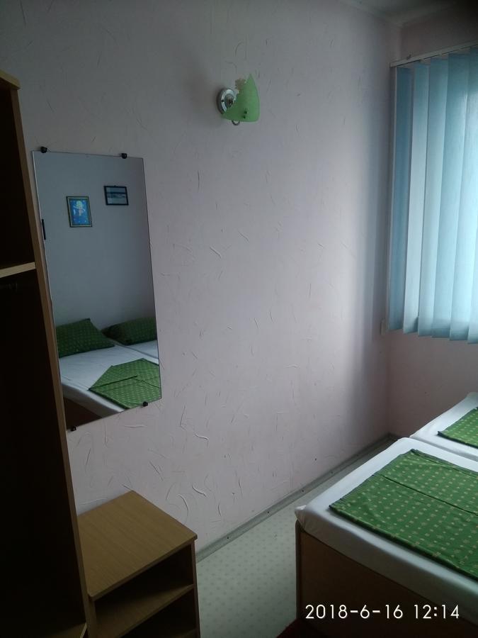 Джага-Джага Zaliznyy Port Exterior foto